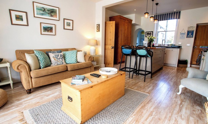Runswick Bay Casa | Luxury Cottage 5 minute walk to Runswick Bay Beach