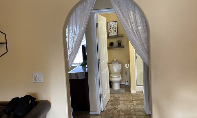 Atascadero Cabaña | Luxury Cottage Near Atascadero Lake