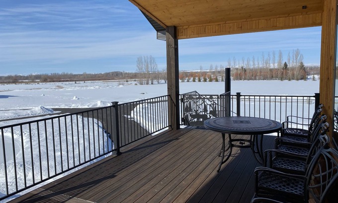 Rexburg Casa | Nueva suite de lujo Country Guest, capacidad para 10 personas, bañera de hidromasaje