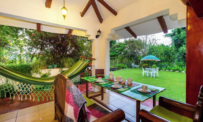 Pasochoa Chalet De Esquí | VILLA DE LUJO RODEADEADE DE VOLCANES Y AGUAS TERMALES