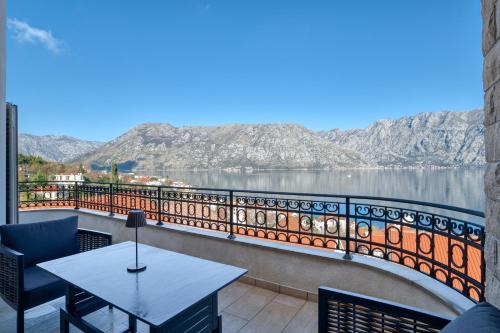 Prcanj Apartamento | Luxury Design 2-Bedroom apartment by MN Property