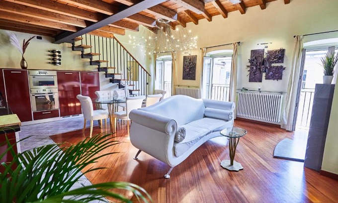 Borgo San Leonardo Apartamento | Luxury Design Loft - [Piazza Pontida]