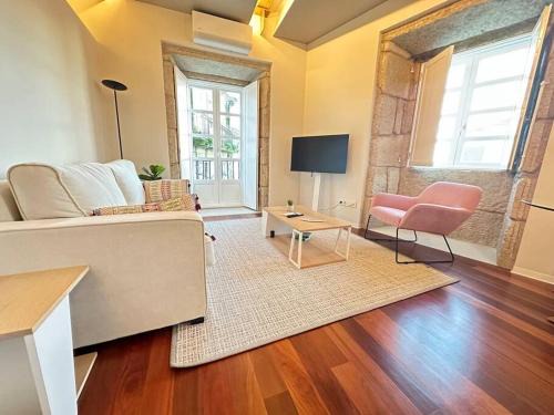 Casco Vello Apartamento | Luxury Downtown C. Del Tratado 1