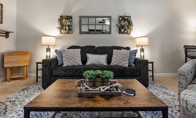 Clermont Apartamento | Luxury Downtown Clermont Suite 857