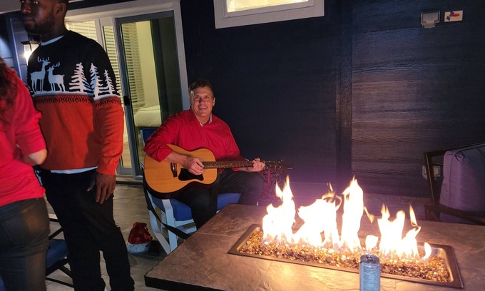 Riverside Casa | Luxury Downtown Condo - Upstairs Firepit! In The Hot Middle of All The Action!