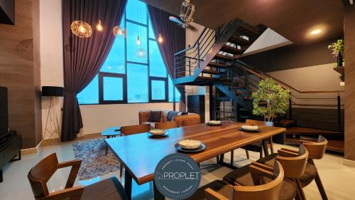 Kampung Selayang Pandang Apartamento | Luxury Duplex Suite 4 pax Netflix Wifi Selayang KL
