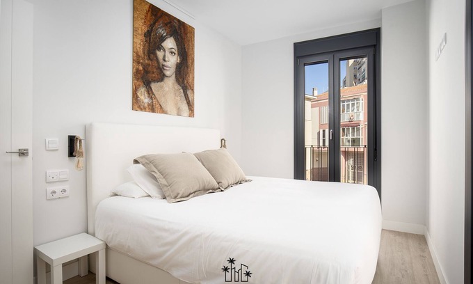 El Molinillo Apartamento | Luxury Duplex with pool and padel court in Town by AlohaMalaga