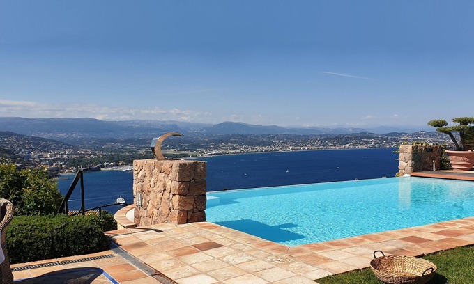 Theoule-Superieur Villa | Finca de lujo, vista de 180 ° al mar, piscina infinita climatizada, capacidad para 10 personas