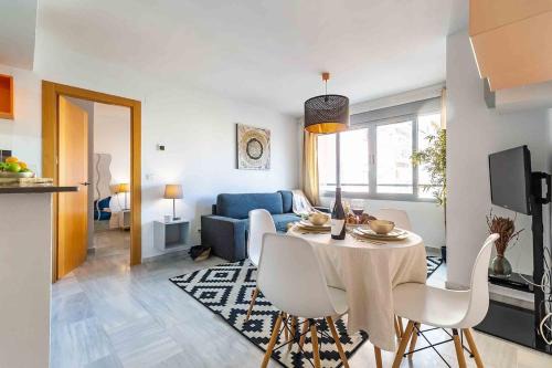 Bailen-Miraflores Apartamento | Luxury Executive Suite with prepaid Parking - Malaga Center