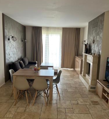 Topola Apartamento | Luxury Family Apartment Kaliakria
