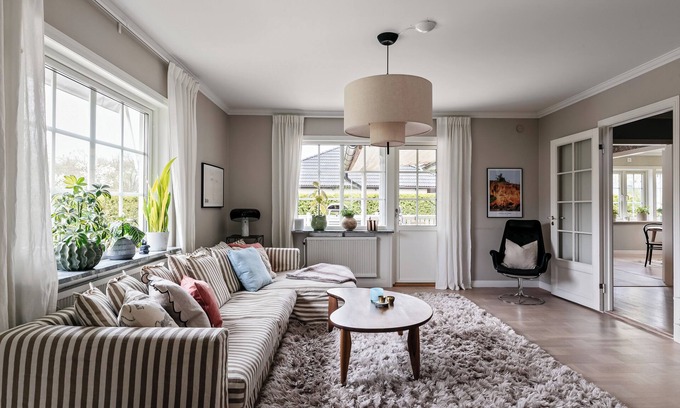 Segeltorp Casa | Luxury family retreat with pool