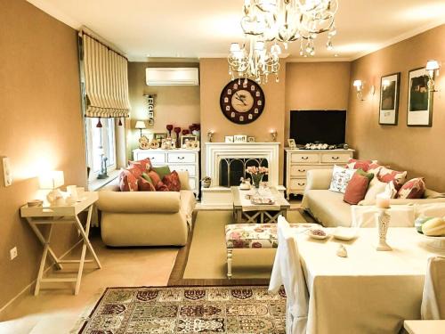 Diava Villa | Luxury Family Villa Meteora