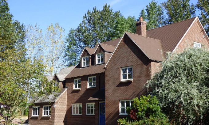 Munslow Casa | Luxury Farmhouse with Hot Tub, sleeps up to 20 people