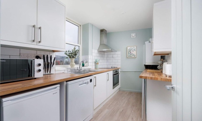 Plymouth Casa | Luxury First Floor 2 bed Apartment