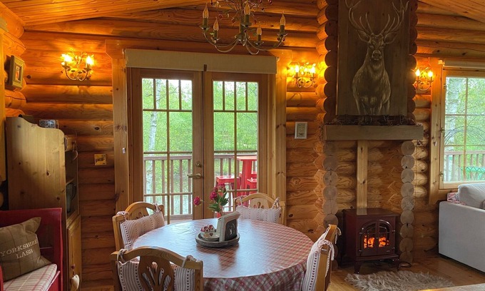 Norwich Cabina | Luxury Fishing Lodge - Fat Rascals Retreat