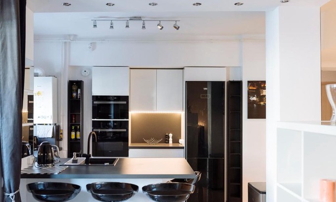 Sector 4 Apartamento | Luxury Flat 8 near Metro