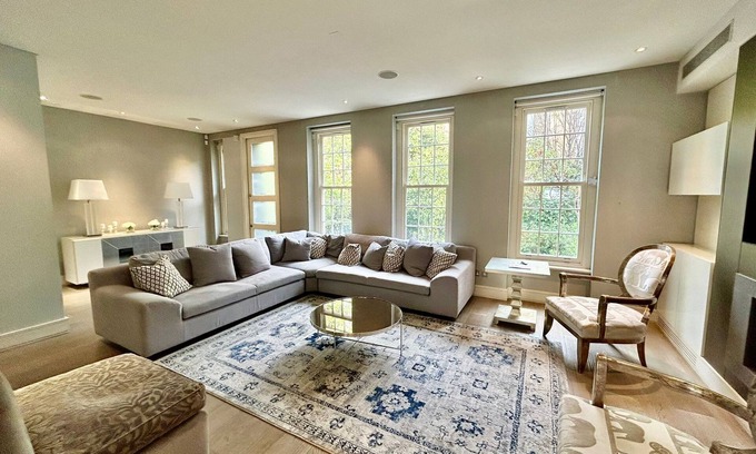 Haverstock Casa | Luxury Four Bedroom Home in Mayfair