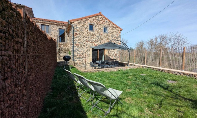 Saint-Just-pres-Brioude Casa | Luxury Country House