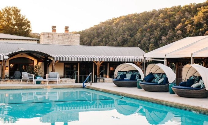 Lower Basin Lake Travis Casa | Luxury Garden Room, Lake Austin Spa Resort, All-inclusive, Spa, Watersports