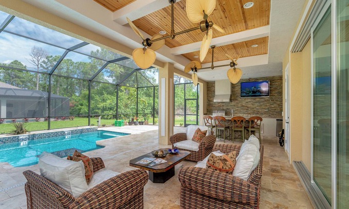 Port Charlotte Casa | Luxury Gasparilla Retreat