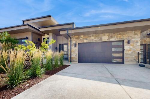 Hideout Casa | Luxury Hideout Overlook