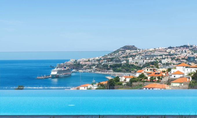 Sao Goncalo Villa | Luxury Holidays in Madeira - Vila Lazareto