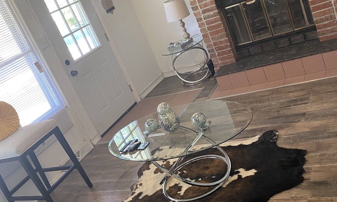 St. Louis Casa | Luxury Home away from Home
