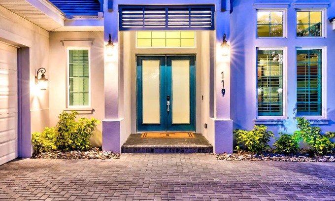 Ringling Park Casa | Luxury Home in Downtown Sarasota, HTD POOL/Hot tub