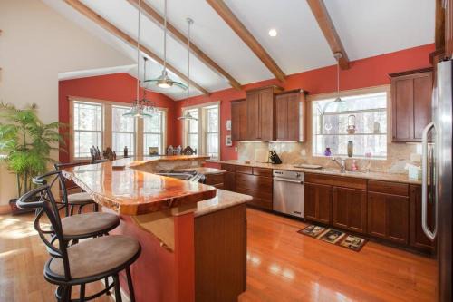 Al Tahoe Casa | Luxury Home Near Lake, Heavenly, Casinos