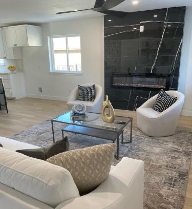 Northeast Dallas Casa | Luxury Home with 3 bedrooms in Dallas