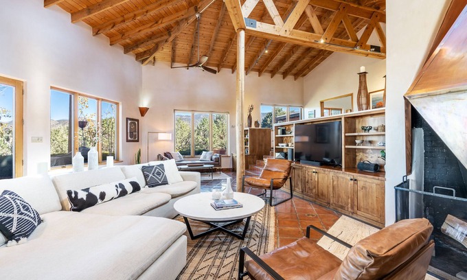 Chupadero Casa | Luxury Home with Detached Casita & Stunning Panoramic Views of the Mountains.