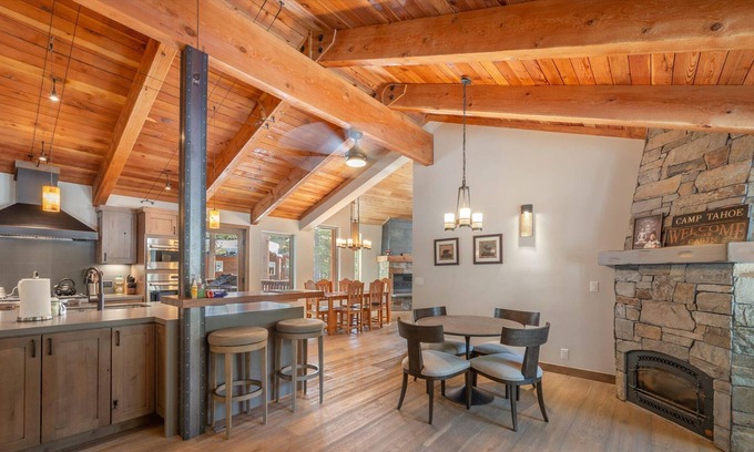 Talmont Casa | Luxury Home with HOA Beach amenities, close to hiking, biking, and skiing