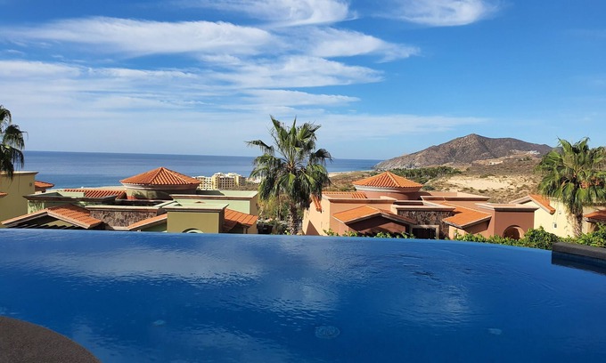 Paraíso Escondido Complejo | Luxury home with private pool in Paradise