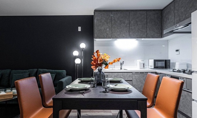 Higashi-osaka Casa | Luxury house 40 min to KIX parking by 711 - Comfort Villa / Osaka Ōsaka