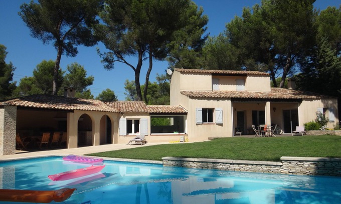 Bouc-Bel-Air Villa | Casa de lujo para unas vacaciones inolvidables.
