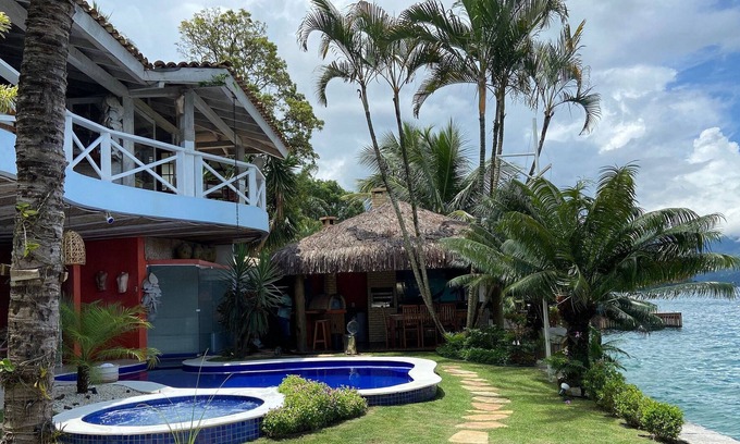 Japuiba Casa | *Easyhost - Ang37 - Paradisiac house by the sea with private deck, pool and sauna