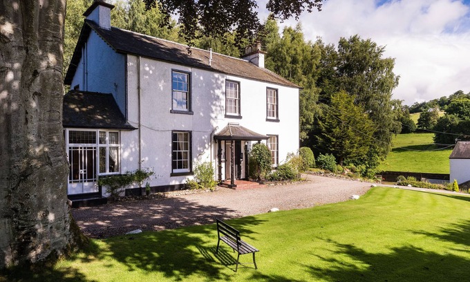 Murthly Casa | Luxury House in Perthshire-5 bedrooms all en-suite