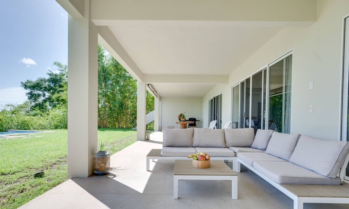 Los Pargos Villa | ROMEO HOUSE, 5 MINUTES TO THE BEACH OCEAN VIEW.