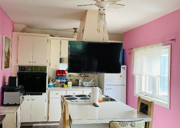 Old East York Apartamento | Dream Suite East York ( Toronto) Space Share