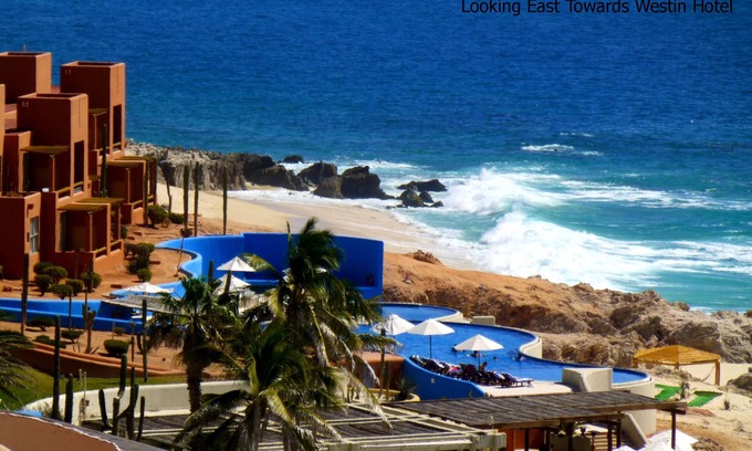 El Rosarito Villa | Navidad en Cabo San Lucas