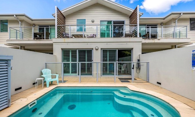 Salamander Bay Apartamento | Luxury in Oaks Pacific Blue!
