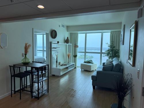 Fort Myers River District Apartamento | Luxury in the sky