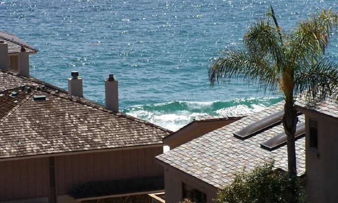 Blue Lagoon Condominio | CASA DE LUJO LAGUNA BEACH-- 2019-2020 Disco de reserva anticipada. -Nuevo remodelado