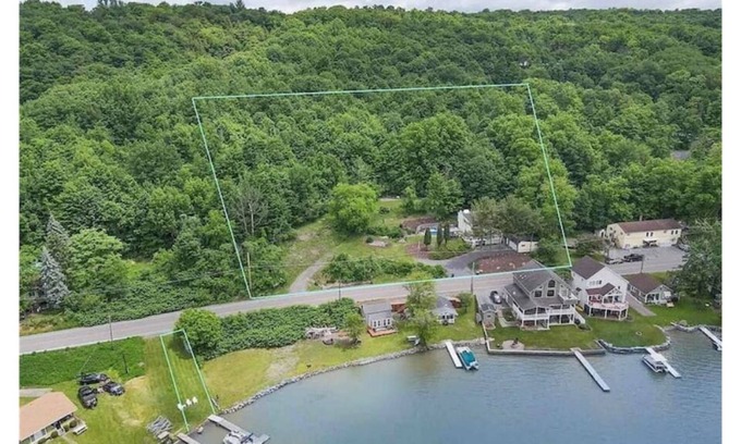 Marietta Casa | Luxury Lake House w/ Pool , Dock, Arcade & Fire Pit