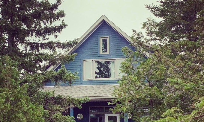 Northern Bruce Peninsula Casa | Luxury Lake Huron Lake House