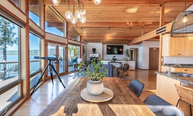 Harrison Casa | Luxury Lakefront Cd’A Retreat Private Dock