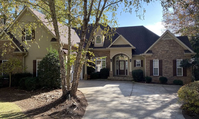 Lake Oconee Casa | Luxury Lakehouse on Lake Oconee!