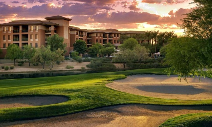 Kierland Complejo | Luxury larger 1 bedroom premium villa with Full Resort Access
