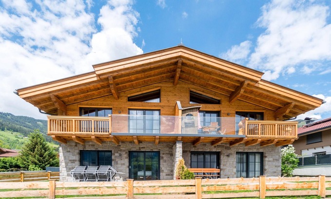 Walchen Casa | Luxury lodge with sauna near Zell am See
