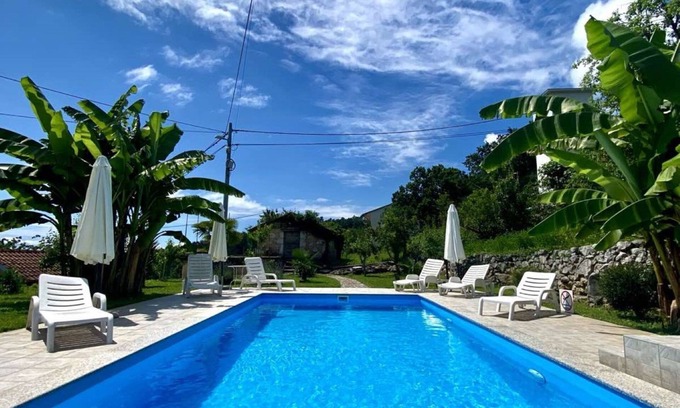 Liganj Apartamento | Luxury Lovran Apartments With Swimming Pool